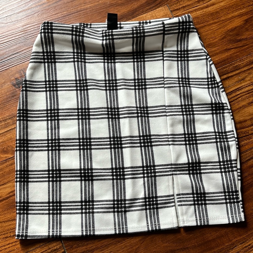 NWT Windsorstore mini skirt